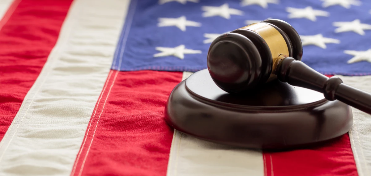 Effacer une condamnation du casier judiciaire : démarches et conséquences